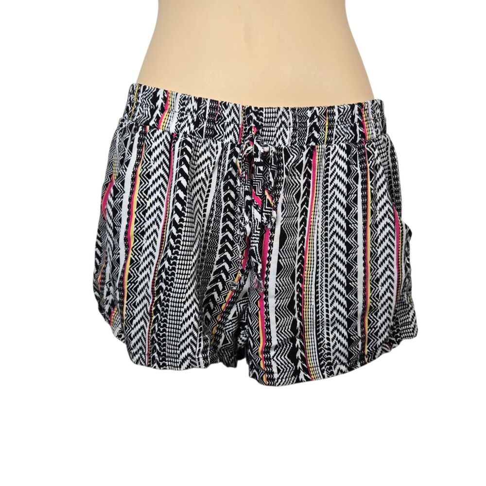 BeBop Tribal Print Boho Shorts Size Medium Black White Pink Yellow Rayon